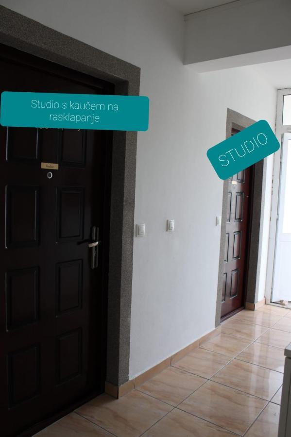 Mihaela Studio Apartmans 150M Near The Beach Kastela Exterior photo